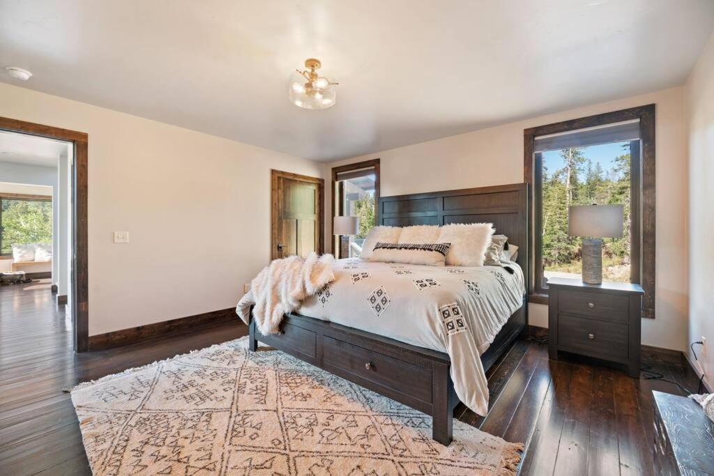 Altitude Adjustment- Panoramic Views, Sleeps 12 Villa Lead ภายนอก รูปภาพ