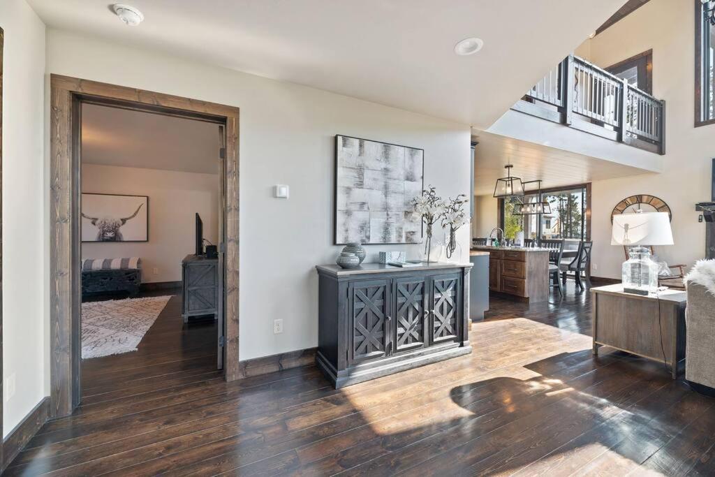 Altitude Adjustment- Panoramic Views, Sleeps 12 Villa Lead ภายนอก รูปภาพ